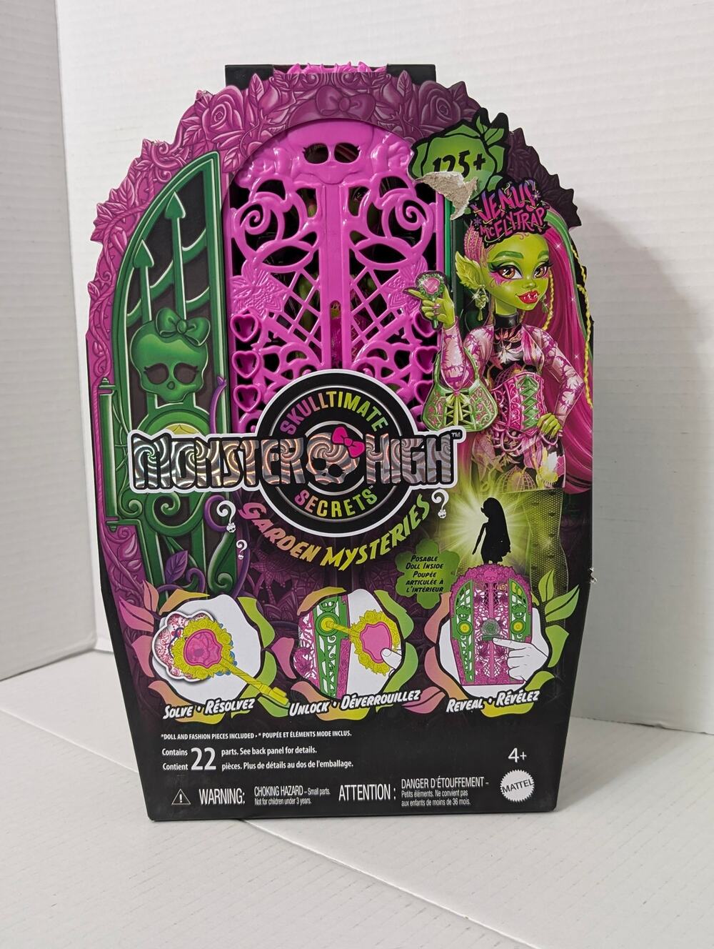 Monster High Venus McFlytrap Doll NIB Skullmate Secrets Garden Mysteries Toy